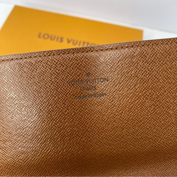 Louis Vuitton Porte Carte Credit Wallet - Picture 6 of 15